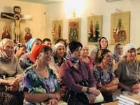Руководитель епархиального отдела культуры и председатель Хабаровского регионального отделения Союза писателей России посетили отдаленные приходы