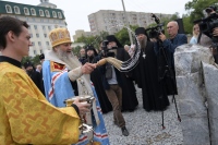 Правящий архиерей заложил камень в основание нового здания епархиального управления