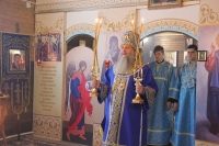 В праздник Введения во храм Пресвятой Богородицы владыка Артемий совершил Божественную литургию