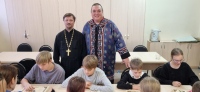 В воскресной школе Елизаветинского храма прошёл мастер-класс по игре в «апокачи»