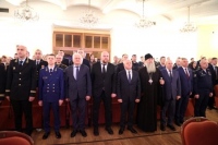 Митрополит Артемий принял участие в торжественном мероприятие, посвященном Дню Конституции Российской Федерации и Международному дню прав человека