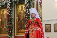 В день праздника Светлого Христова Воскресения глава Приамурскй митрополии совершил Пасхальную великую вечерню